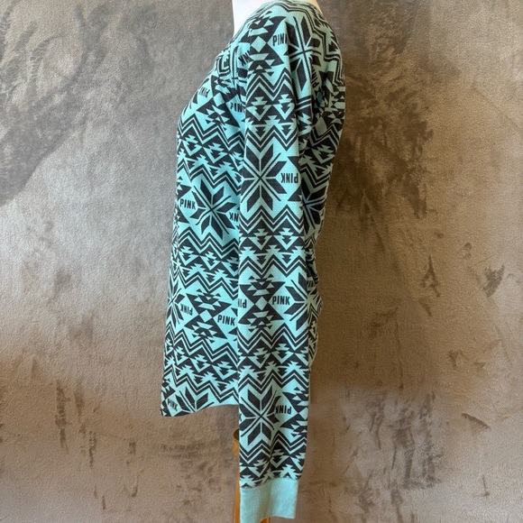 Victoria's Secret PINK Aztec Festive Holiday Sleep Long Sleeve Tee Wmn’s Sz L - Picture 6 of 10